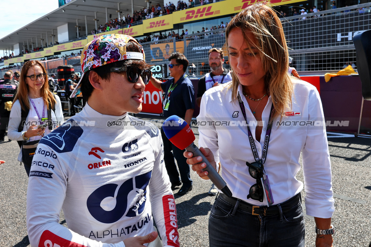 GP GIAPPONE, Yuki Tsunoda (JPN) AlphaTauri on the grid.

24.09.2023. Formula 1 World Championship, Rd 17, Japanese Grand Prix, Suzuka, Japan, Gara Day.

- www.xpbimages.com, EMail: requests@xpbimages.com © Copyright: Batchelor / XPB Images