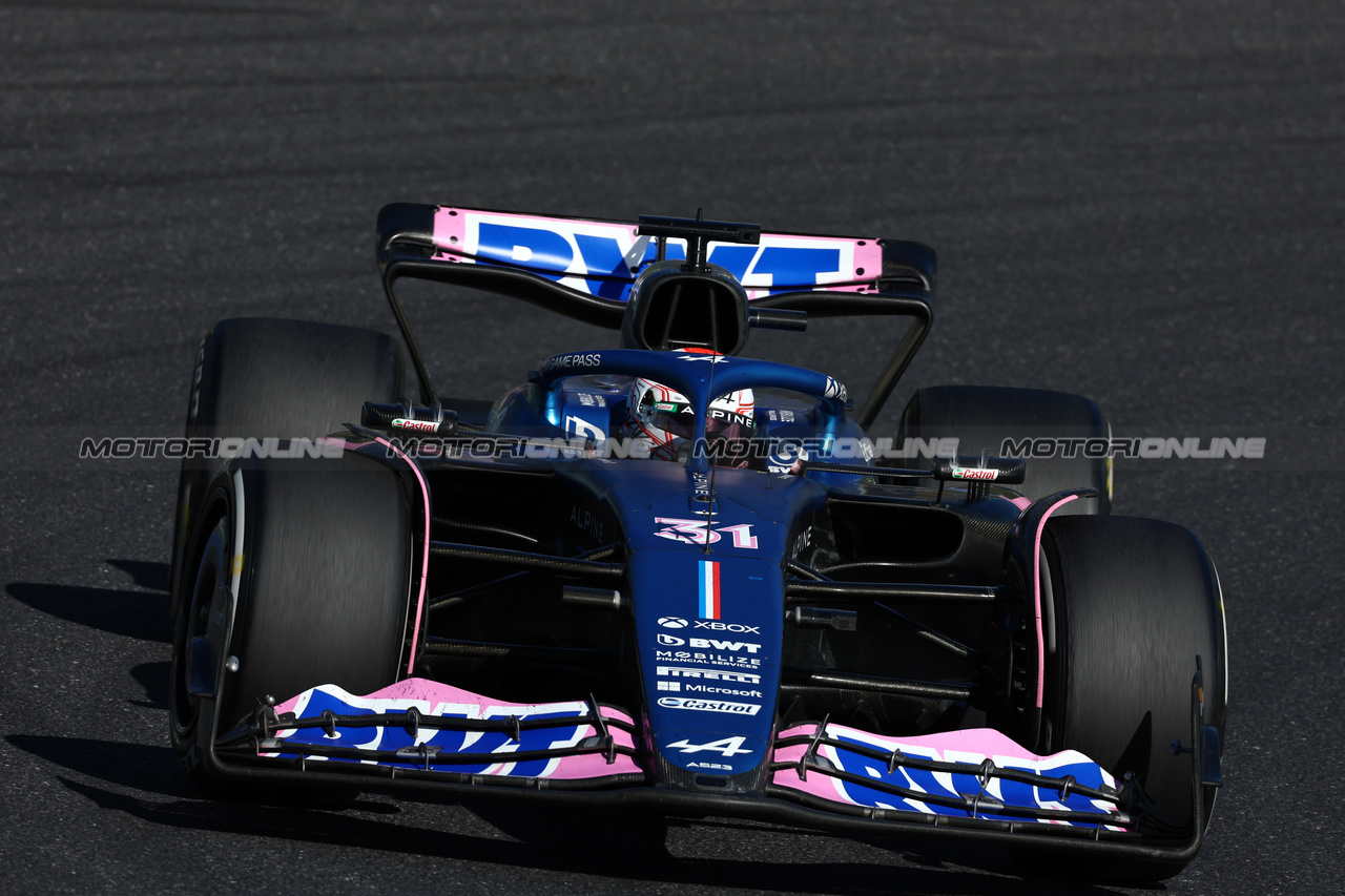 GP GIAPPONE, Esteban Ocon (FRA) Alpine F1 Team A523.

24.09.2023. Formula 1 World Championship, Rd 17, Japanese Grand Prix, Suzuka, Japan, Gara Day.

 - www.xpbimages.com, EMail: requests@xpbimages.com © Copyright: Coates / XPB Images