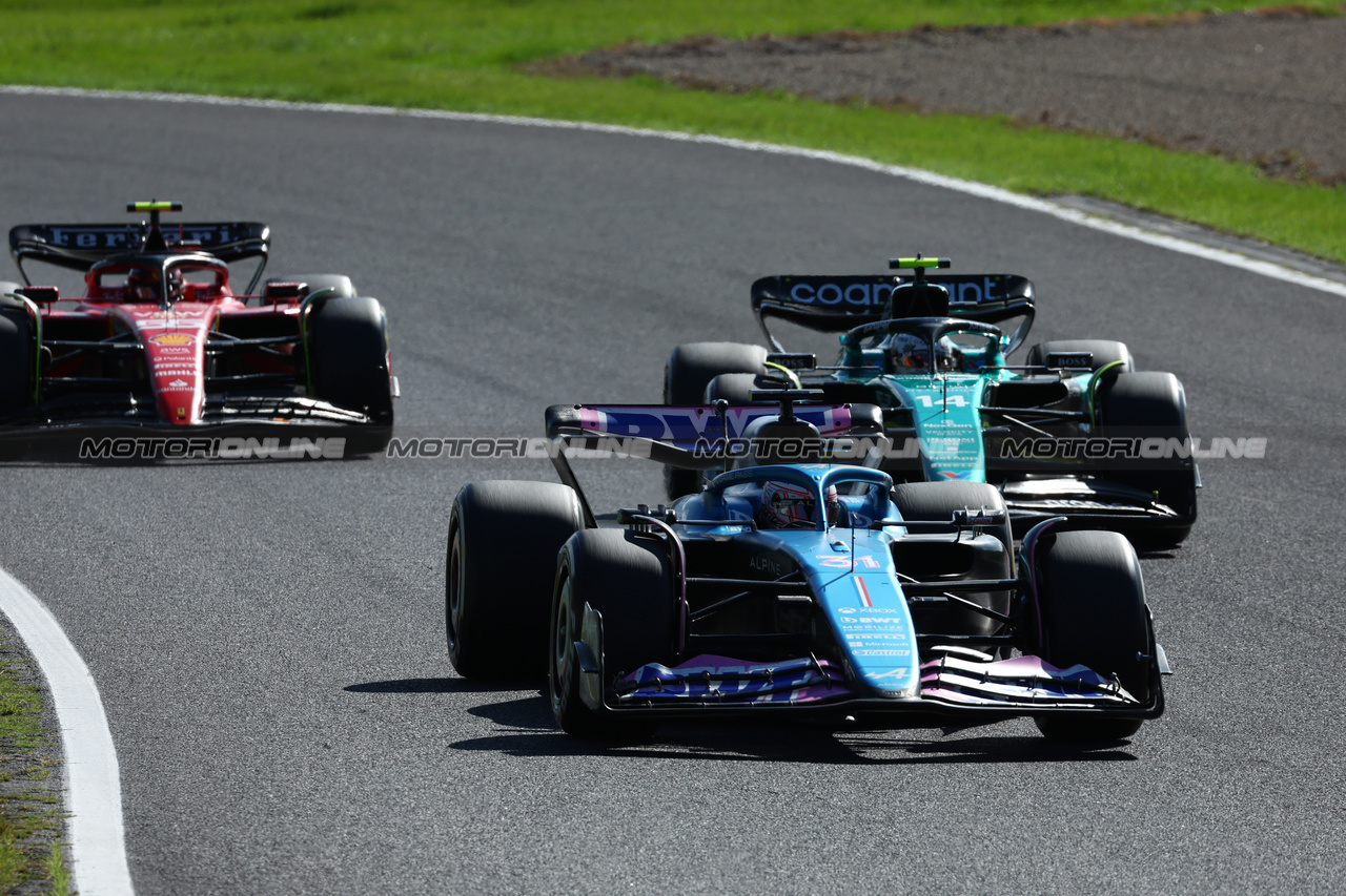 GP GIAPPONE, Esteban Ocon (FRA) Alpine F1 Team A523.

24.09.2023. Formula 1 World Championship, Rd 17, Japanese Grand Prix, Suzuka, Japan, Gara Day.

 - www.xpbimages.com, EMail: requests@xpbimages.com © Copyright: Coates / XPB Images