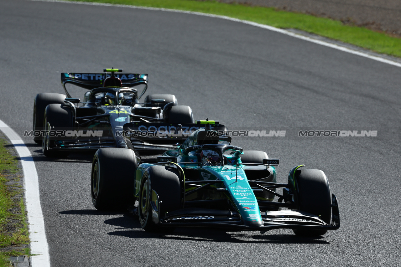 GP GIAPPONE, Fernando Alonso (ESP) Aston Martin F1 Team AMR23.

24.09.2023. Formula 1 World Championship, Rd 17, Japanese Grand Prix, Suzuka, Japan, Gara Day.

 - www.xpbimages.com, EMail: requests@xpbimages.com © Copyright: Coates / XPB Images