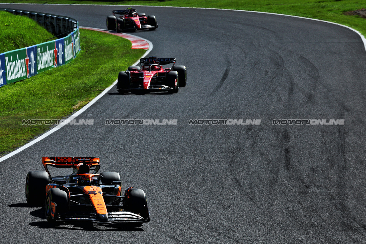 GP GIAPPONE, Oscar Piastri (AUS) McLaren MCL60.

24.09.2023. Formula 1 World Championship, Rd 17, Japanese Grand Prix, Suzuka, Japan, Gara Day.

 - www.xpbimages.com, EMail: requests@xpbimages.com © Copyright: Coates / XPB Images