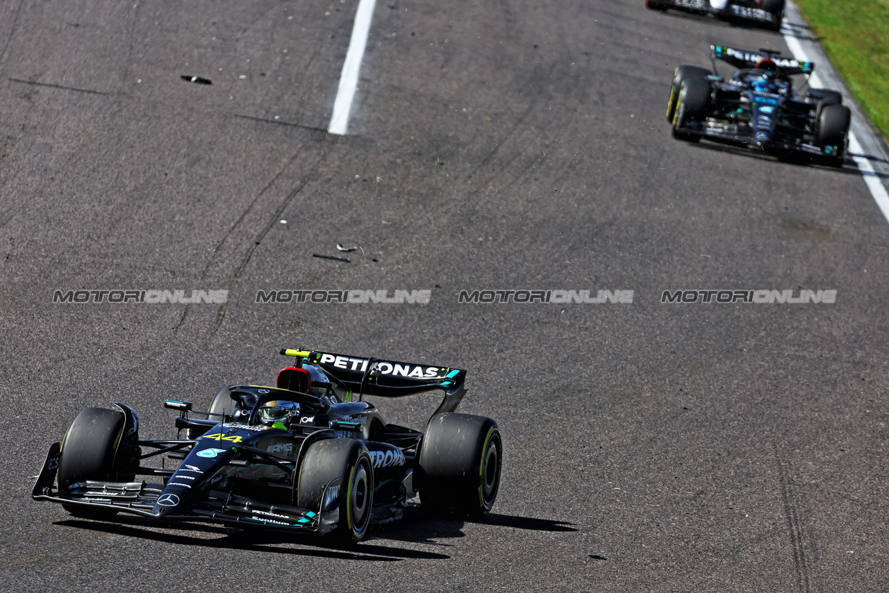 GP GIAPPONE, Lewis Hamilton (GBR) Mercedes AMG F1 W14.

24.09.2023. Formula 1 World Championship, Rd 17, Japanese Grand Prix, Suzuka, Japan, Gara Day.

- www.xpbimages.com, EMail: requests@xpbimages.com © Copyright: Batchelor / XPB Images