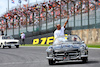 GP GIAPPONE, Lewis Hamilton (GBR) Mercedes AMG F1 on the drivers' parade.
24.09.2023. Formula 1 World Championship, Rd 17, Japanese Grand Prix, Suzuka, Japan, Gara Day.
 - www.xpbimages.com, EMail: requests@xpbimages.com © Copyright: Coates / XPB Images