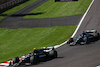 GP GIAPPONE, Lewis Hamilton (GBR) Mercedes AMG F1 W14 e team mate George Russell (GBR) Mercedes AMG F1 W14 battle for position.
24.09.2023. Formula 1 World Championship, Rd 17, Japanese Grand Prix, Suzuka, Japan, Gara Day.
- www.xpbimages.com, EMail: requests@xpbimages.com © Copyright: Batchelor / XPB Images