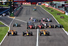 GP GIAPPONE, (L to R): Oscar Piastri (AUS) McLaren MCL60; Max Verstappen (NLD) Red Bull Racing RB19; e Lando Norris (GBR) McLaren MCL60 lead at the partenza of the race.
24.09.2023. Formula 1 World Championship, Rd 17, Japanese Grand Prix, Suzuka, Japan, Gara Day.
- www.xpbimages.com, EMail: requests@xpbimages.com © Copyright: Batchelor / XPB Images