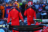 GP GIAPPONE, Carlos Sainz Jr (ESP) Ferrari in parc ferme.
24.09.2023. Formula 1 World Championship, Rd 17, Japanese Grand Prix, Suzuka, Japan, Gara Day.
 - www.xpbimages.com, EMail: requests@xpbimages.com © Copyright: Coates / XPB Images