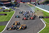 GP GIAPPONE, (L to R): Max Verstappen (NLD) Red Bull Racing RB19 e Lando Norris (GBR) McLaren MCL60 lead at the partenza of the race. Lewis Hamilton (GBR) Mercedes AMG F1 W14 runs wide.
24.09.2023. Formula 1 World Championship, Rd 17, Japanese Grand Prix, Suzuka, Japan, Gara Day.
- www.xpbimages.com, EMail: requests@xpbimages.com © Copyright: Batchelor / XPB Images