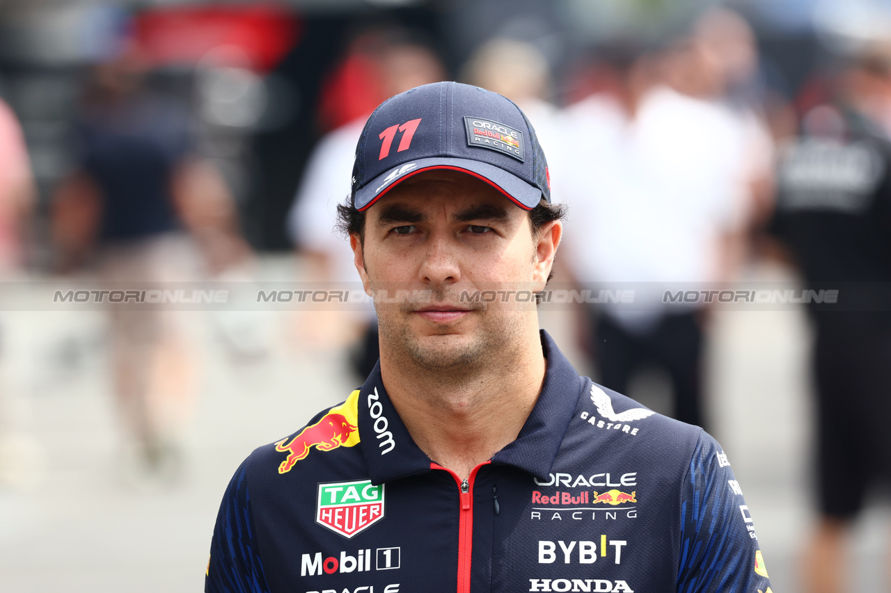 GP GIAPPONE, Sergio Perez (MEX) Red Bull Racing.

21.09.2023. Formula 1 World Championship, Rd 17, Japanese Grand Prix, Suzuka, Japan, Preparation Day.

 - www.xpbimages.com, EMail: requests@xpbimages.com © Copyright: Coates / XPB Images