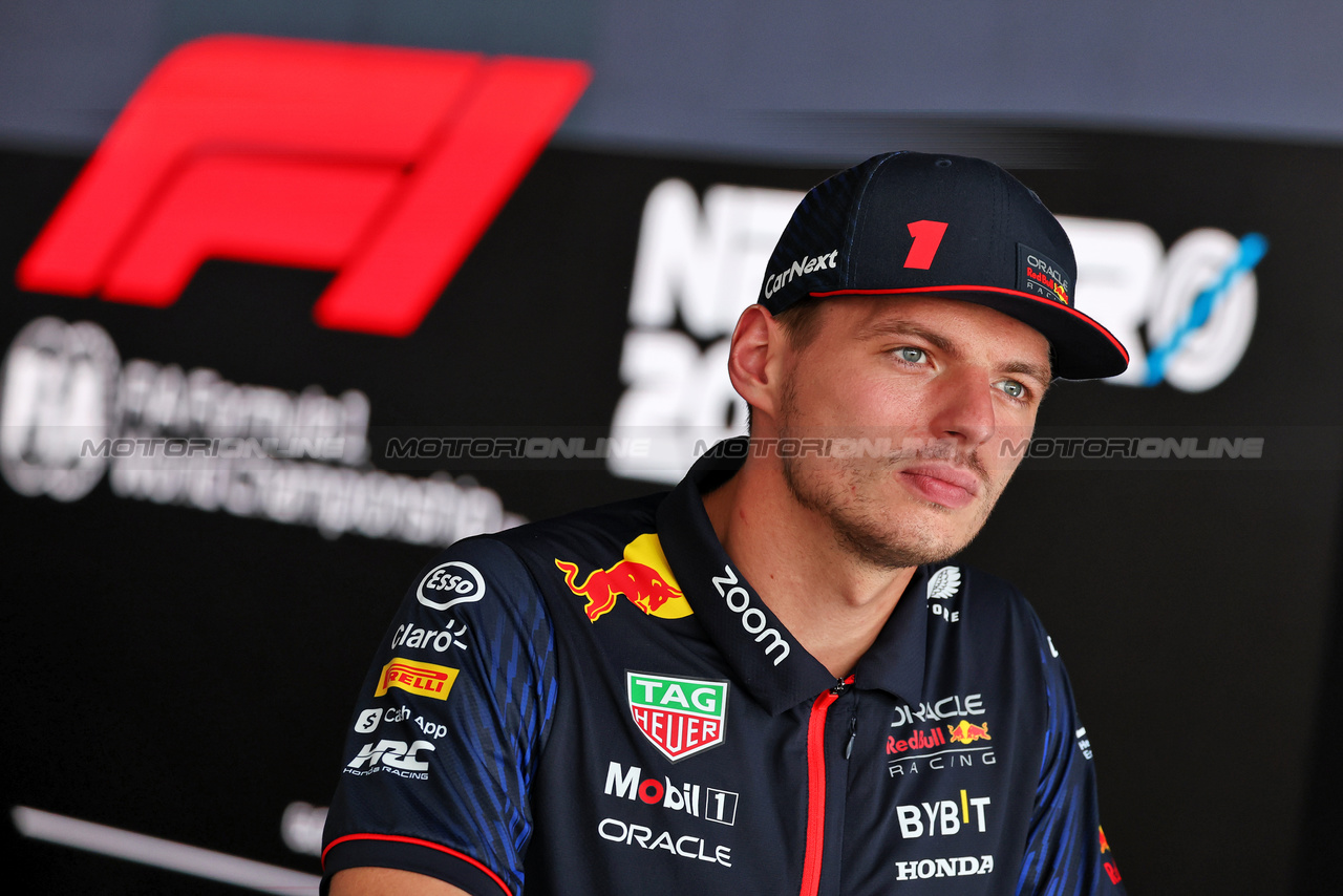 GP GIAPPONE, Max Verstappen (NLD) Red Bull Racing.

21.09.2023. Formula 1 World Championship, Rd 17, Japanese Grand Prix, Suzuka, Japan, Preparation Day.

- www.xpbimages.com, EMail: requests@xpbimages.com © Copyright: Moy / XPB Images