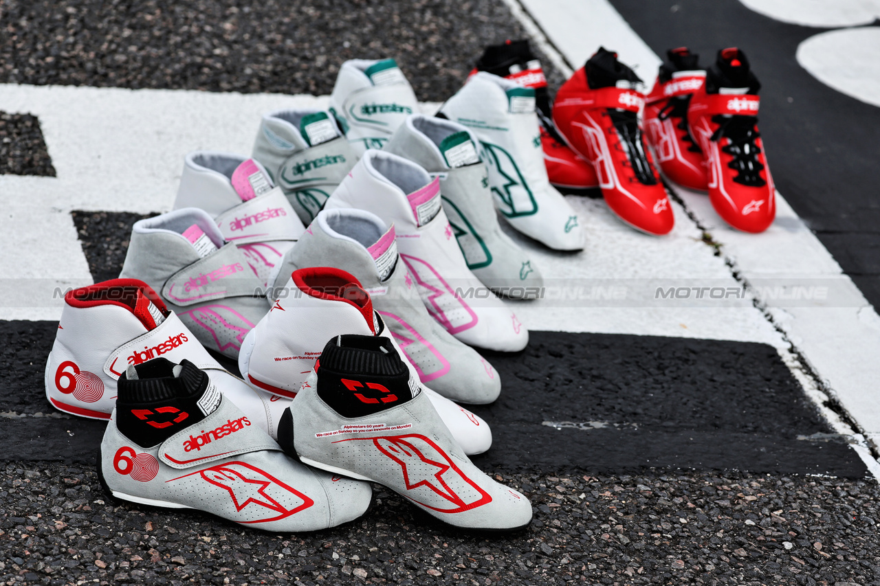 GP GIAPPONE, Alpinestars - 60th Anniversary racing boot collection.

21.09.2023. Formula 1 World Championship, Rd 17, Japanese Grand Prix, Suzuka, Japan, Preparation Day.

- www.xpbimages.com, EMail: requests@xpbimages.com © Copyright: Moy / XPB Images