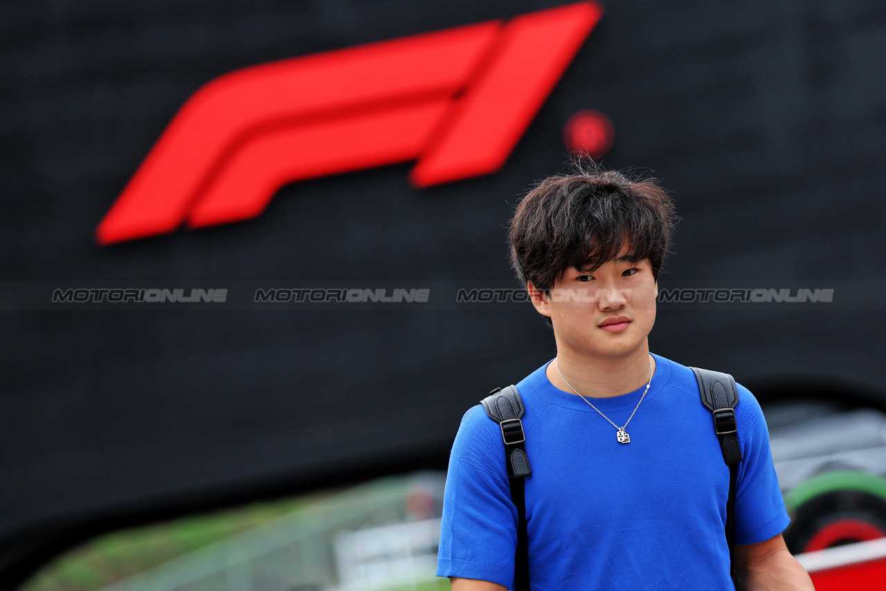 GP GIAPPONE, Yuki Tsunoda (JPN) AlphaTauri.

21.09.2023. Formula 1 World Championship, Rd 17, Japanese Grand Prix, Suzuka, Japan, Preparation Day.

- www.xpbimages.com, EMail: requests@xpbimages.com © Copyright: Moy / XPB Images
