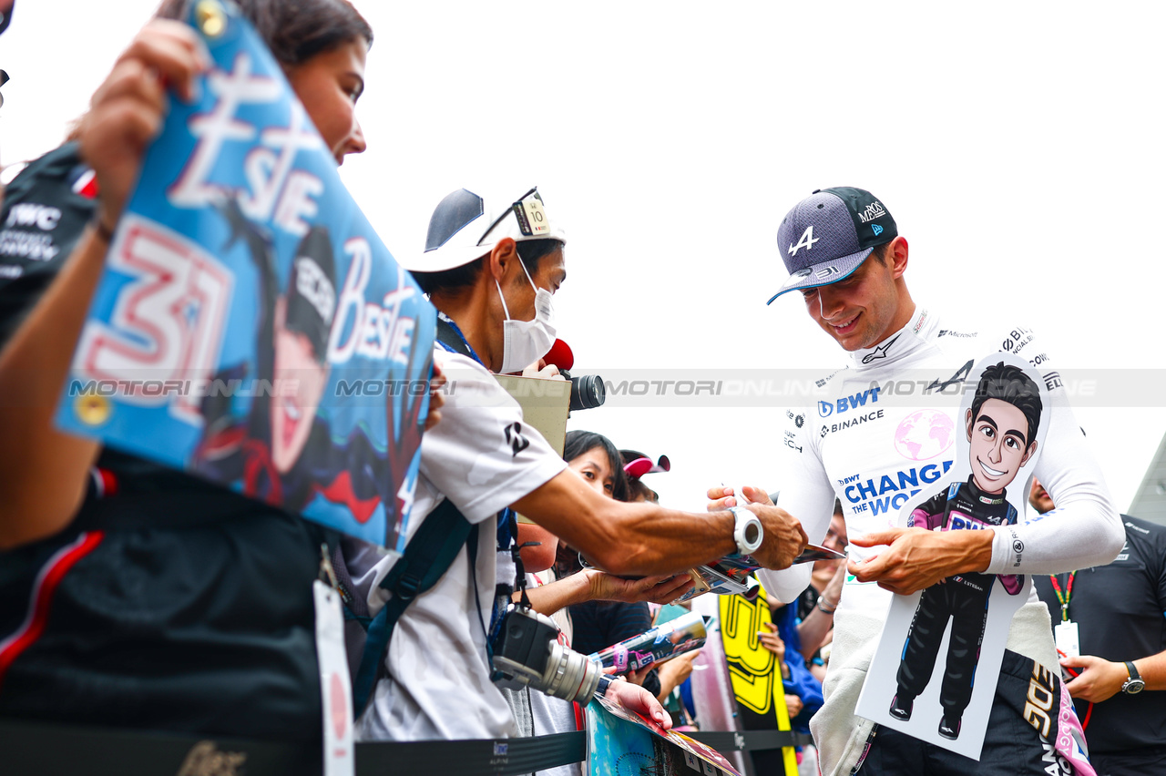 GP GIAPPONE, Esteban Ocon (FRA), Alpine F1 Team 
21.09.2023. Formula 1 World Championship, Rd 17, Japanese Grand Prix, Suzuka, Japan, Preparation Day.
- www.xpbimages.com, EMail: requests@xpbimages.com © Copyright: Charniaux / XPB Images