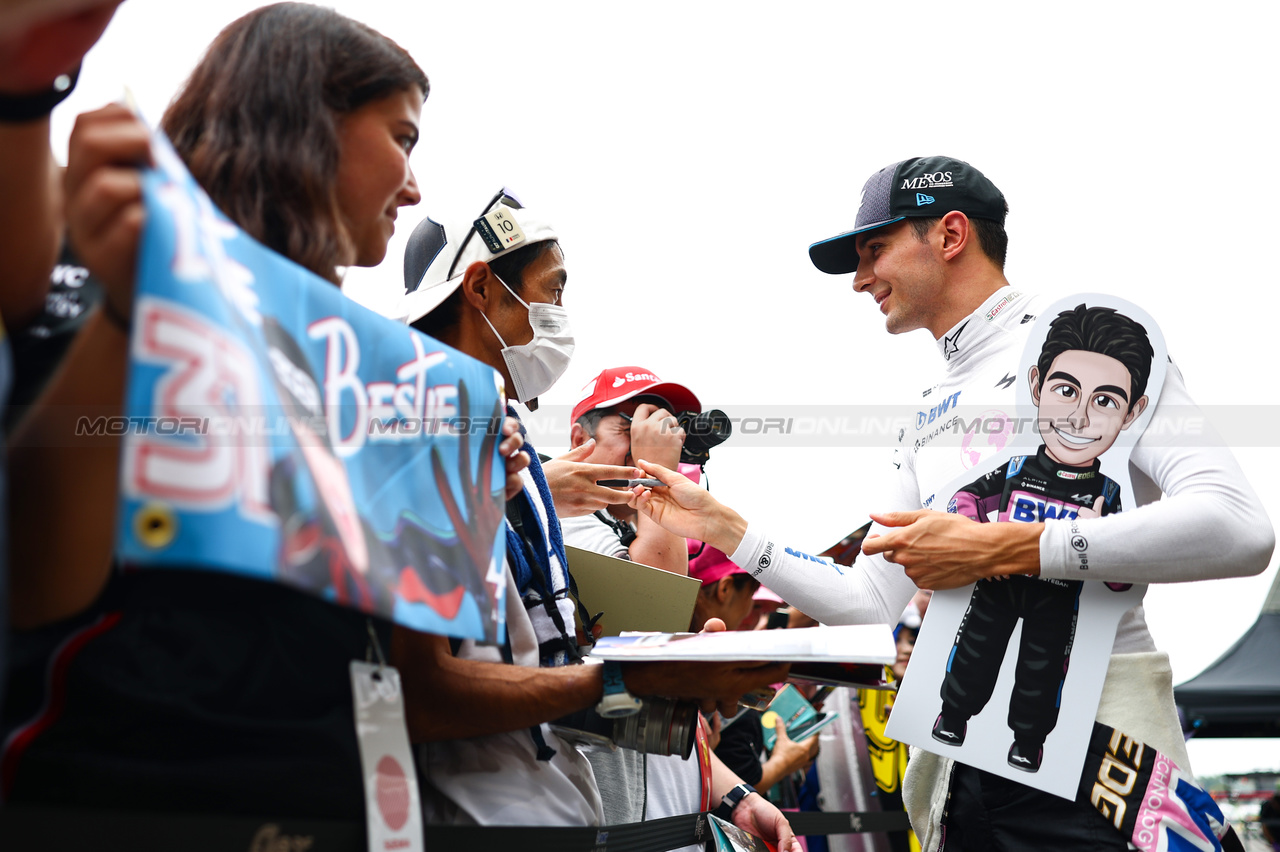 GP GIAPPONE, Esteban Ocon (FRA), Alpine F1 Team 
21.09.2023. Formula 1 World Championship, Rd 17, Japanese Grand Prix, Suzuka, Japan, Preparation Day.
- www.xpbimages.com, EMail: requests@xpbimages.com © Copyright: Charniaux / XPB Images