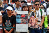GP GIAPPONE, Circuit Atmosfera - Charles Leclerc (MON) Ferrari e Lewis Hamilton (GBR) Mercedes AMG F1 fans in the pits.
21.09.2023. Formula 1 World Championship, Rd 17, Japanese Grand Prix, Suzuka, Japan, Preparation Day.
 - www.xpbimages.com, EMail: requests@xpbimages.com © Copyright: Coates / XPB Images