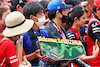 GP GIAPPONE, Circuit Atmosfera - fans in the pits.
21.09.2023. Formula 1 World Championship, Rd 17, Japanese Grand Prix, Suzuka, Japan, Preparation Day.
 - www.xpbimages.com, EMail: requests@xpbimages.com © Copyright: Coates / XPB Images