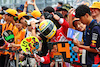 GP GIAPPONE, Circuit Atmosfera - Ayrton Senna fan in the pits.
21.09.2023. Formula 1 World Championship, Rd 17, Japanese Grand Prix, Suzuka, Japan, Preparation Day.
 - www.xpbimages.com, EMail: requests@xpbimages.com © Copyright: Coates / XPB Images