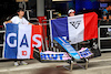 GP GIAPPONE, Circuit Atmosfera - Alpine F1 Team fans in the pits.
21.09.2023. Formula 1 World Championship, Rd 17, Japanese Grand Prix, Suzuka, Japan, Preparation Day.
 - www.xpbimages.com, EMail: requests@xpbimages.com © Copyright: Coates / XPB Images