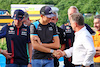 GP GIAPPONE, (L to R): Max Verstappen (NLD) Red Bull Racing; Esteban Ocon (FRA) Alpine F1 Team; e Christian Horner (GBR) Red Bull Racing Team Principal - Bee Hotel at Buzzin' Corner. 
21.09.2023. Formula 1 World Championship, Rd 17, Japanese Grand Prix, Suzuka, Japan, Preparation Day.
- www.xpbimages.com, EMail: requests@xpbimages.com © Copyright: Batchelor / XPB Images