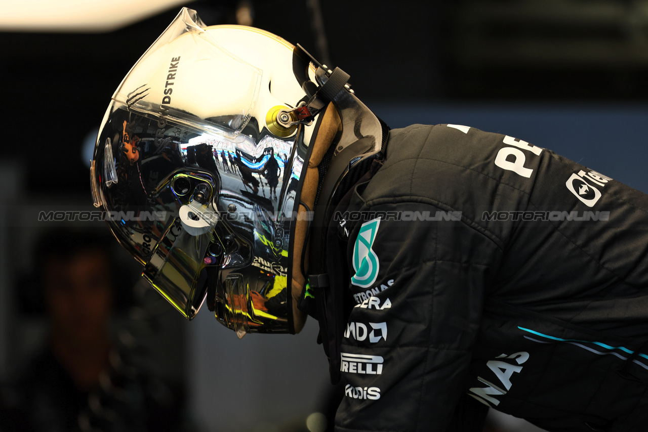 GP GIAPPONE, Lewis Hamilton (GBR) Mercedes AMG F1.

23.09.2023. Formula 1 World Championship, Rd 17, Japanese Grand Prix, Suzuka, Japan, Qualifiche Day.

- www.xpbimages.com, EMail: requests@xpbimages.com © Copyright: Batchelor / XPB Images