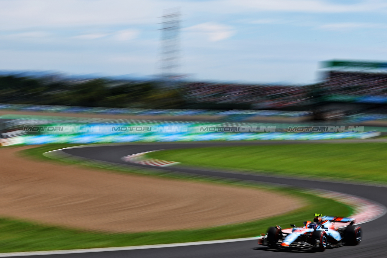 GP GIAPPONE, Logan Sargeant (USA) Williams Racing FW45.

23.09.2023. Formula 1 World Championship, Rd 17, Japanese Grand Prix, Suzuka, Japan, Qualifiche Day.

 - www.xpbimages.com, EMail: requests@xpbimages.com © Copyright: Coates / XPB Images