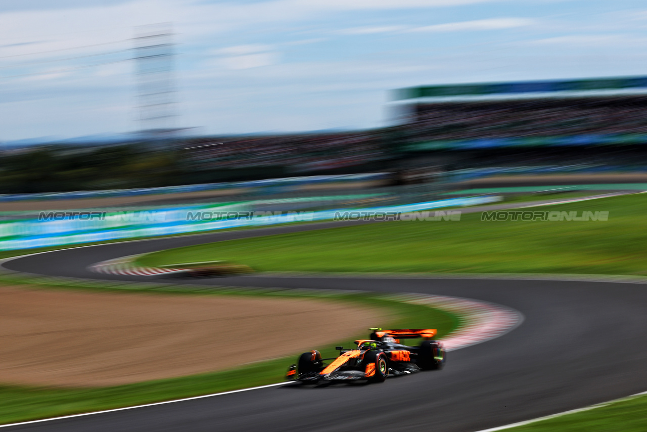 GP GIAPPONE, Lando Norris (GBR) McLaren MCL60.

23.09.2023. Formula 1 World Championship, Rd 17, Japanese Grand Prix, Suzuka, Japan, Qualifiche Day.

 - www.xpbimages.com, EMail: requests@xpbimages.com © Copyright: Coates / XPB Images