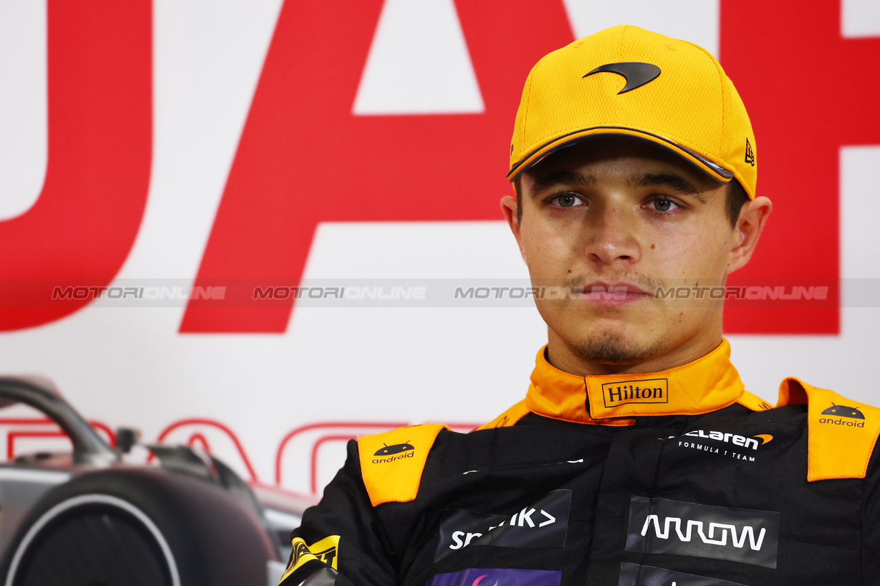 GP GIAPPONE, Lando Norris (GBR) McLaren in the FIA Press Conference.

23.09.2023. Formula 1 World Championship, Rd 17, Japanese Grand Prix, Suzuka, Japan, Qualifiche Day.

- www.xpbimages.com, EMail: requests@xpbimages.com © Copyright: Batchelor / XPB Images