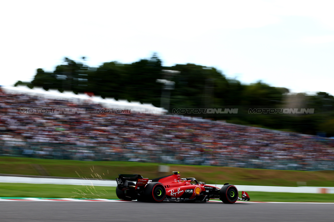 GP GIAPPONE, Carlos Sainz Jr (ESP) Ferrari SF-23.

23.09.2023. Formula 1 World Championship, Rd 17, Japanese Grand Prix, Suzuka, Japan, Qualifiche Day.

- www.xpbimages.com, EMail: requests@xpbimages.com © Copyright: Charniaux / XPB Images