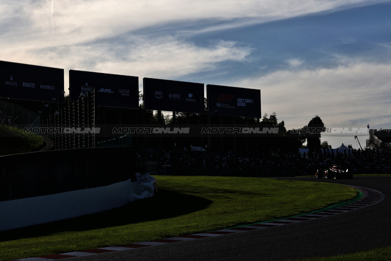 GP GIAPPONE, Lando Norris (GBR) McLaren MCL60.

23.09.2023. Formula 1 World Championship, Rd 17, Japanese Grand Prix, Suzuka, Japan, Qualifiche Day.

- www.xpbimages.com, EMail: requests@xpbimages.com © Copyright: Charniaux / XPB Images
