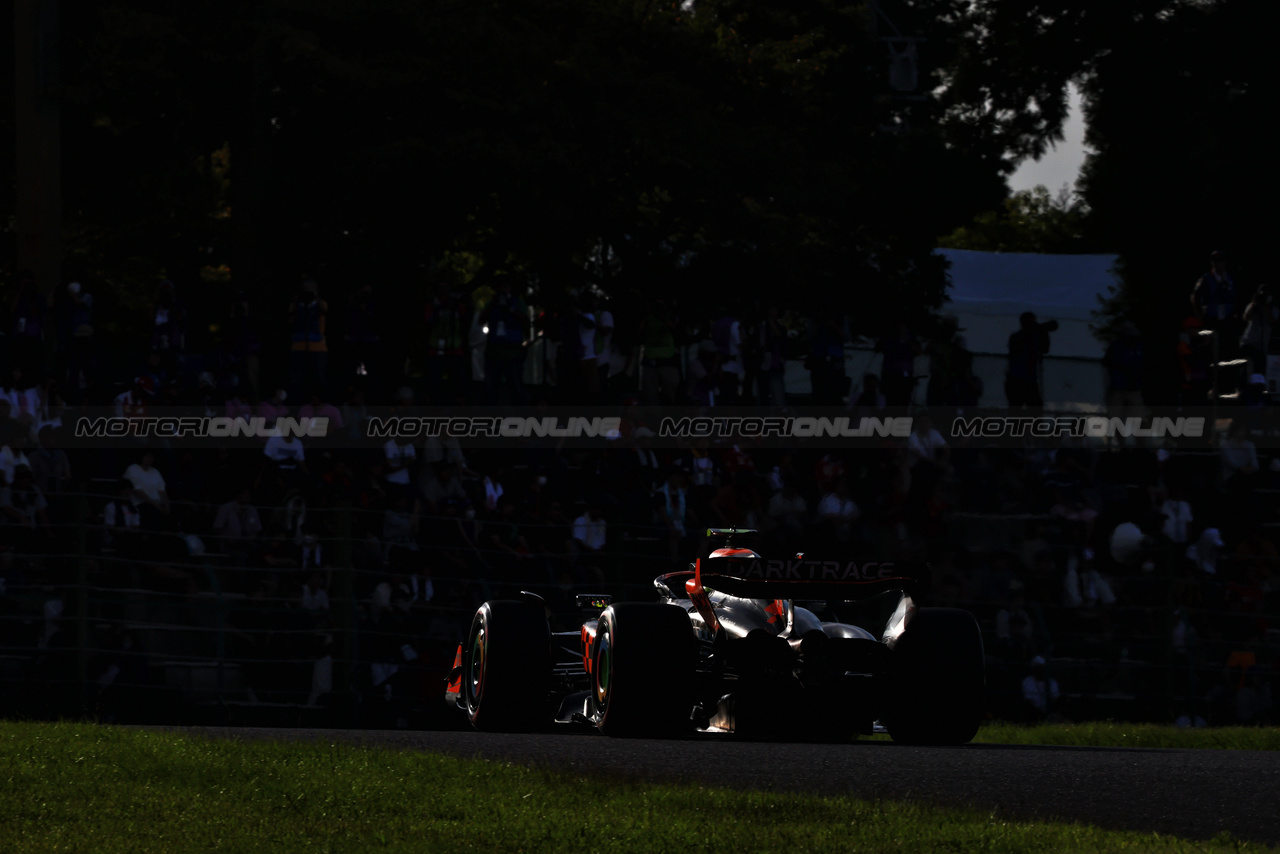 GP GIAPPONE, Lando Norris (GBR) McLaren MCL60.

23.09.2023. Formula 1 World Championship, Rd 17, Japanese Grand Prix, Suzuka, Japan, Qualifiche Day.

- www.xpbimages.com, EMail: requests@xpbimages.com © Copyright: Charniaux / XPB Images