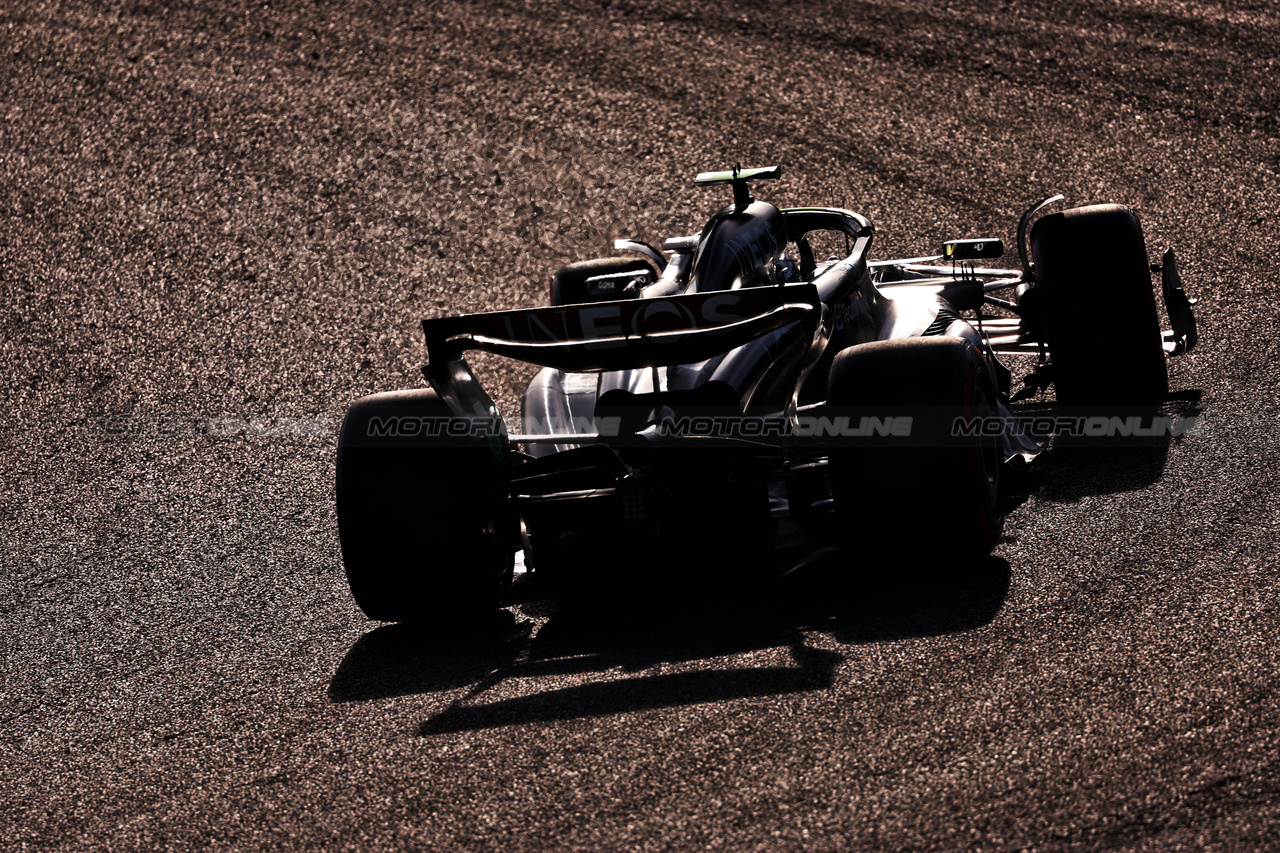 GP GIAPPONE, Lewis Hamilton (GBR) Mercedes AMG F1 W14.

23.09.2023. Formula 1 World Championship, Rd 17, Japanese Grand Prix, Suzuka, Japan, Qualifiche Day.

 - www.xpbimages.com, EMail: requests@xpbimages.com © Copyright: Coates / XPB Images