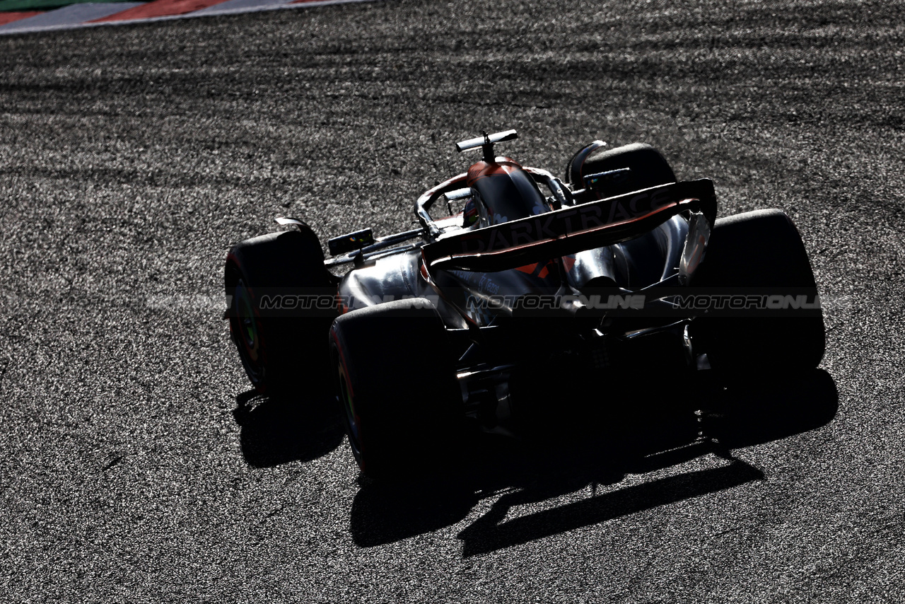 GP GIAPPONE, Oscar Piastri (AUS) McLaren MCL60.

23.09.2023. Formula 1 World Championship, Rd 17, Japanese Grand Prix, Suzuka, Japan, Qualifiche Day.

 - www.xpbimages.com, EMail: requests@xpbimages.com © Copyright: Coates / XPB Images