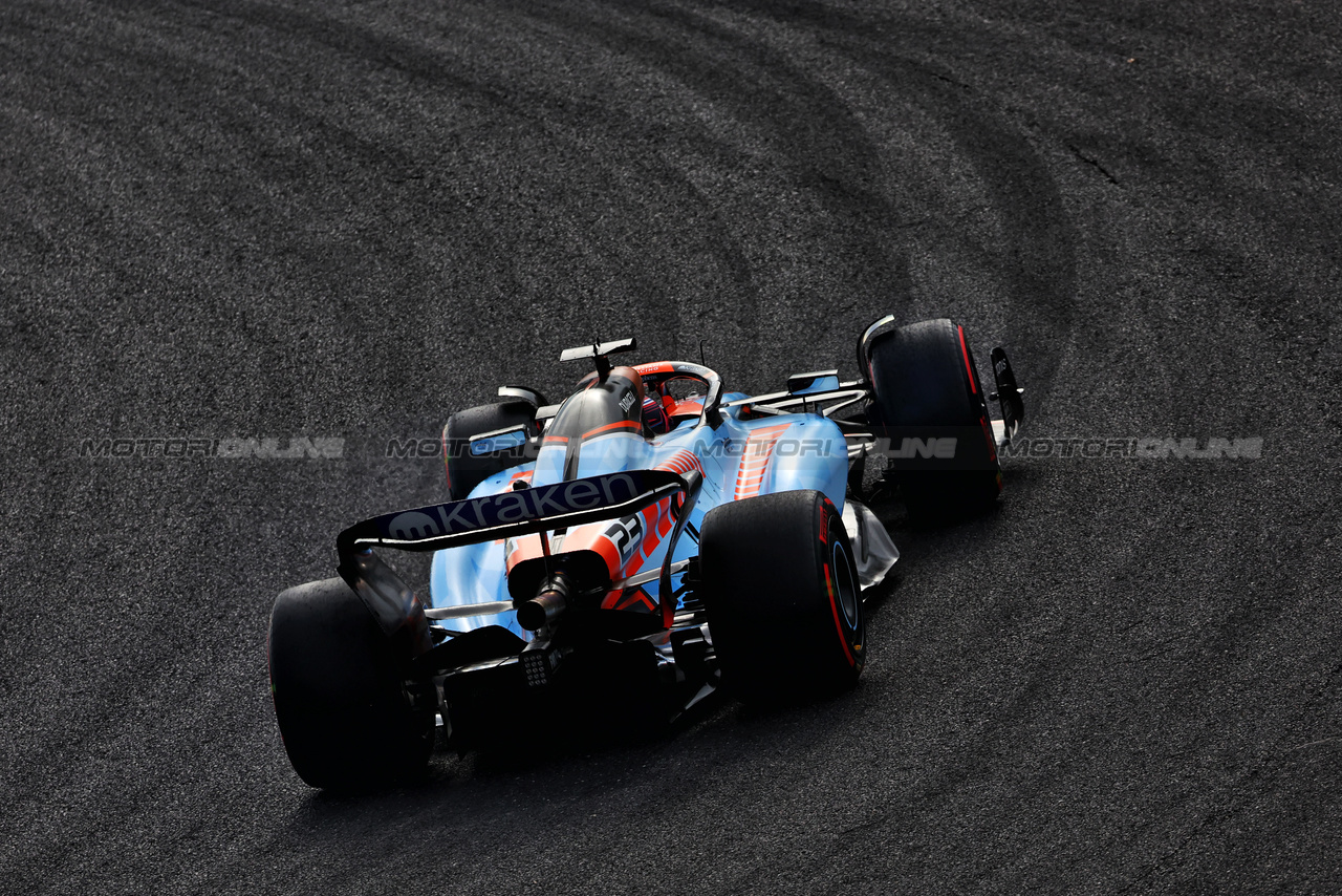 GP GIAPPONE, Alexander Albon (THA) Williams Racing FW45.

23.09.2023. Formula 1 World Championship, Rd 17, Japanese Grand Prix, Suzuka, Japan, Qualifiche Day.

 - www.xpbimages.com, EMail: requests@xpbimages.com © Copyright: Coates / XPB Images