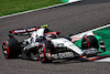 GP GIAPPONE, Yuki Tsunoda (JPN) AlphaTauri AT04.
23.09.2023. Formula 1 World Championship, Rd 17, Japanese Grand Prix, Suzuka, Japan, Qualifiche Day.
- www.xpbimages.com, EMail: requests@xpbimages.com © Copyright: Moy / XPB Images