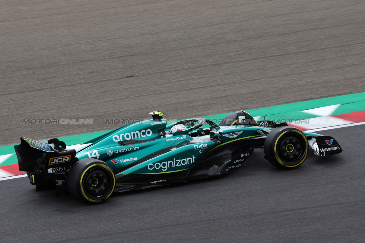 GP GIAPPONE, Fernando Alonso (ESP) Aston Martin F1 Team AMR23.

22.09.2023. Formula 1 World Championship, Rd 17, Japanese Grand Prix, Suzuka, Japan, Practice Day.

- www.xpbimages.com, EMail: requests@xpbimages.com © Copyright: Moy / XPB Images