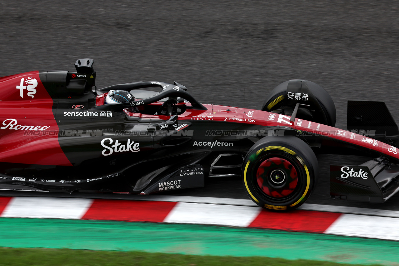 GP GIAPPONE, Valtteri Bottas (FIN) Alfa Romeo F1 Team C43.

22.09.2023. Formula 1 World Championship, Rd 17, Japanese Grand Prix, Suzuka, Japan, Practice Day.

- www.xpbimages.com, EMail: requests@xpbimages.com © Copyright: Moy / XPB Images