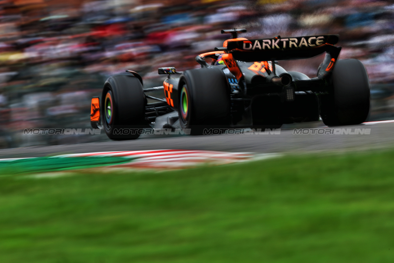 GP GIAPPONE, Oscar Piastri (AUS) McLaren MCL60.

22.09.2023. Formula 1 World Championship, Rd 17, Japanese Grand Prix, Suzuka, Japan, Practice Day.

 - www.xpbimages.com, EMail: requests@xpbimages.com © Copyright: Coates / XPB Images