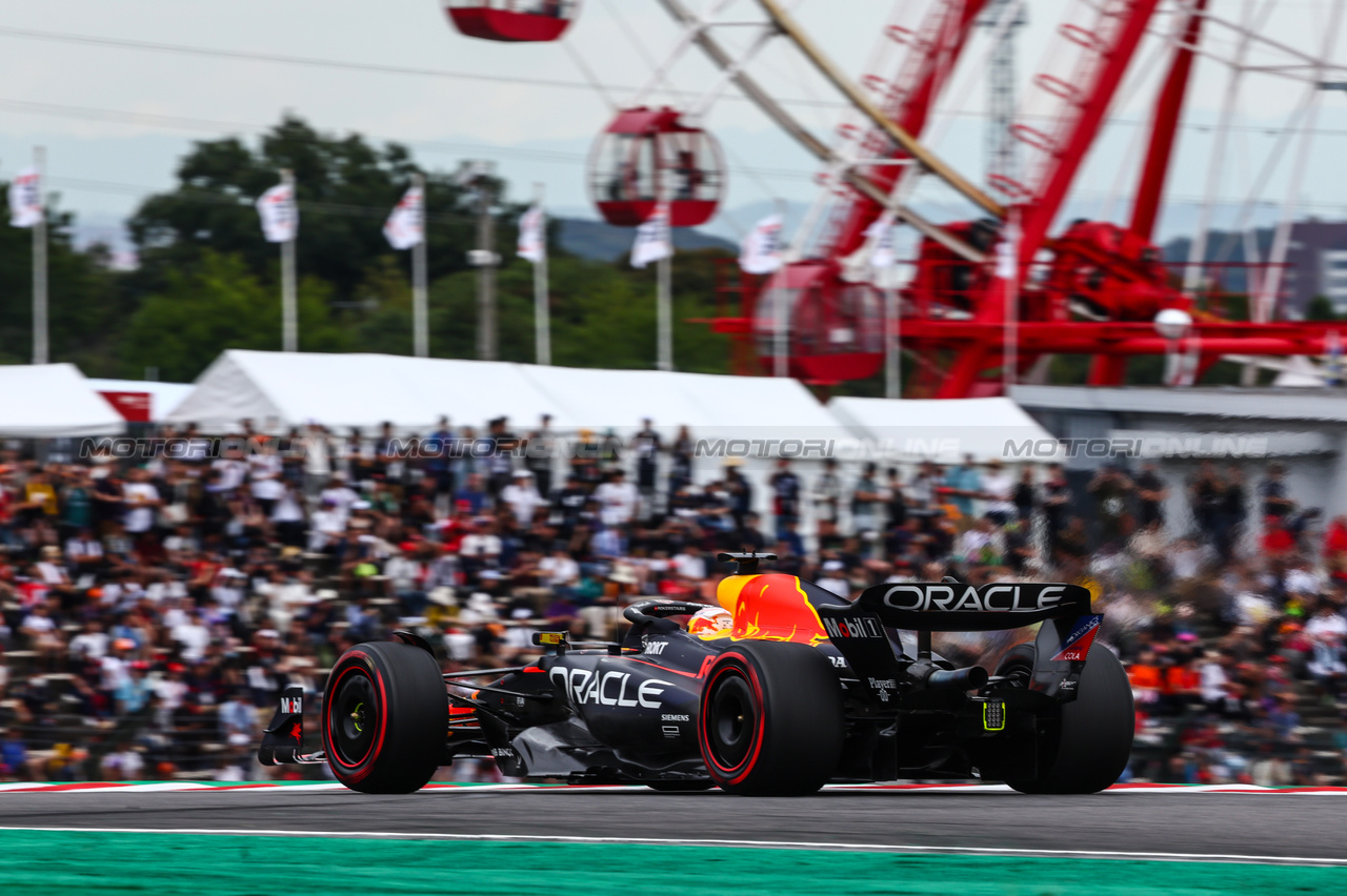 GP GIAPPONE, Max Verstappen (NLD), Red Bull Racing 
22.09.2023. Formula 1 World Championship, Rd 17, Japanese Grand Prix, Suzuka, Japan, Practice Day.
- www.xpbimages.com, EMail: requests@xpbimages.com © Copyright: Charniaux / XPB Images