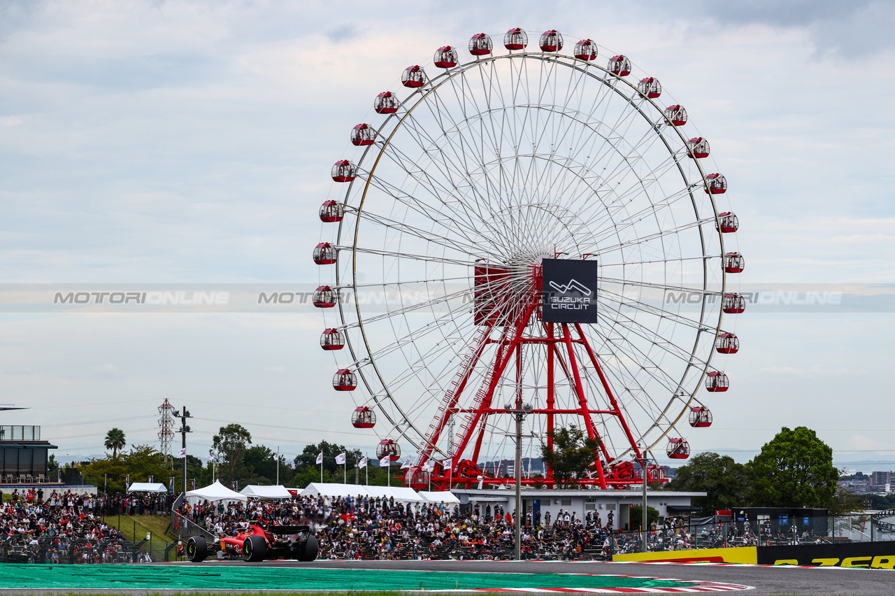 GP GIAPPONE, Carlos Sainz Jr (ESP), Ferrari 
22.09.2023. Formula 1 World Championship, Rd 17, Japanese Grand Prix, Suzuka, Japan, Practice Day.
- www.xpbimages.com, EMail: requests@xpbimages.com © Copyright: Charniaux / XPB Images