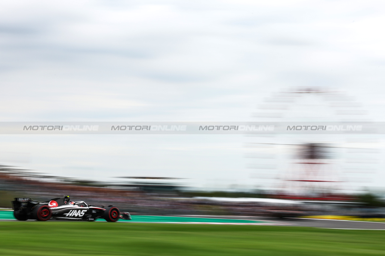GP GIAPPONE, Nico Hulkenberg (GER), Haas F1 Team 
22.09.2023. Formula 1 World Championship, Rd 17, Japanese Grand Prix, Suzuka, Japan, Practice Day.
- www.xpbimages.com, EMail: requests@xpbimages.com © Copyright: Charniaux / XPB Images