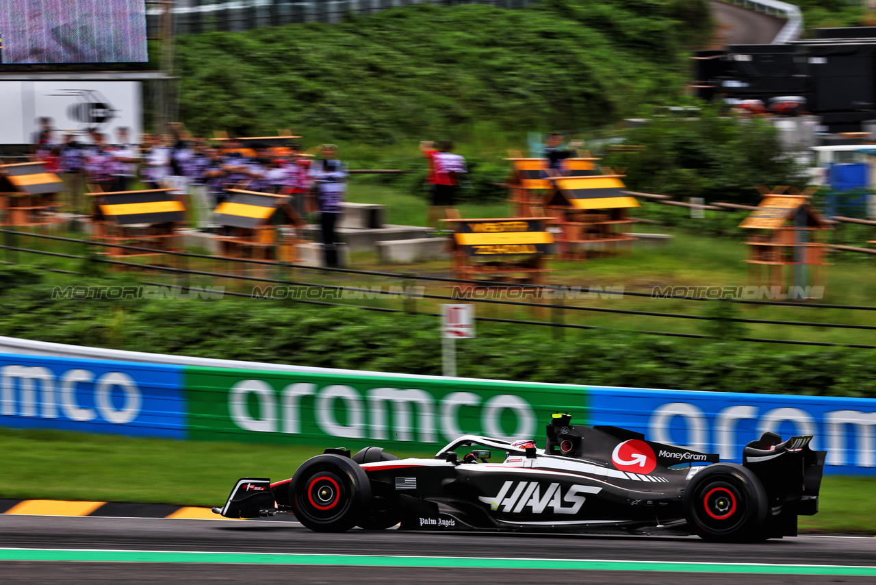 GP GIAPPONE, Nico Hulkenberg (GER) Haas VF-23.

22.09.2023. Formula 1 World Championship, Rd 17, Japanese Grand Prix, Suzuka, Japan, Practice Day.

- www.xpbimages.com, EMail: requests@xpbimages.com © Copyright: Batchelor / XPB Images
