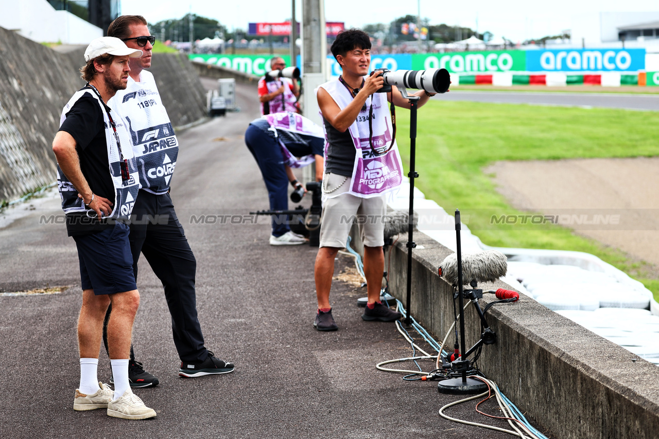 GP GIAPPONE, Sebastian Vettel (GER) trackside.

22.09.2023. Formula 1 World Championship, Rd 17, Japanese Grand Prix, Suzuka, Japan, Practice Day.

- www.xpbimages.com, EMail: requests@xpbimages.com © Copyright: Batchelor / XPB Images