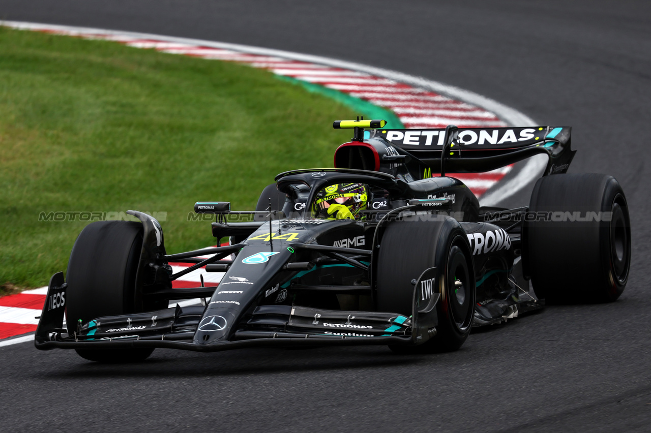 GP GIAPPONE, Lewis Hamilton (GBR), Mercedes AMG F1  
22.09.2023. Formula 1 World Championship, Rd 17, Japanese Grand Prix, Suzuka, Japan, Practice Day.
- www.xpbimages.com, EMail: requests@xpbimages.com © Copyright: Charniaux / XPB Images