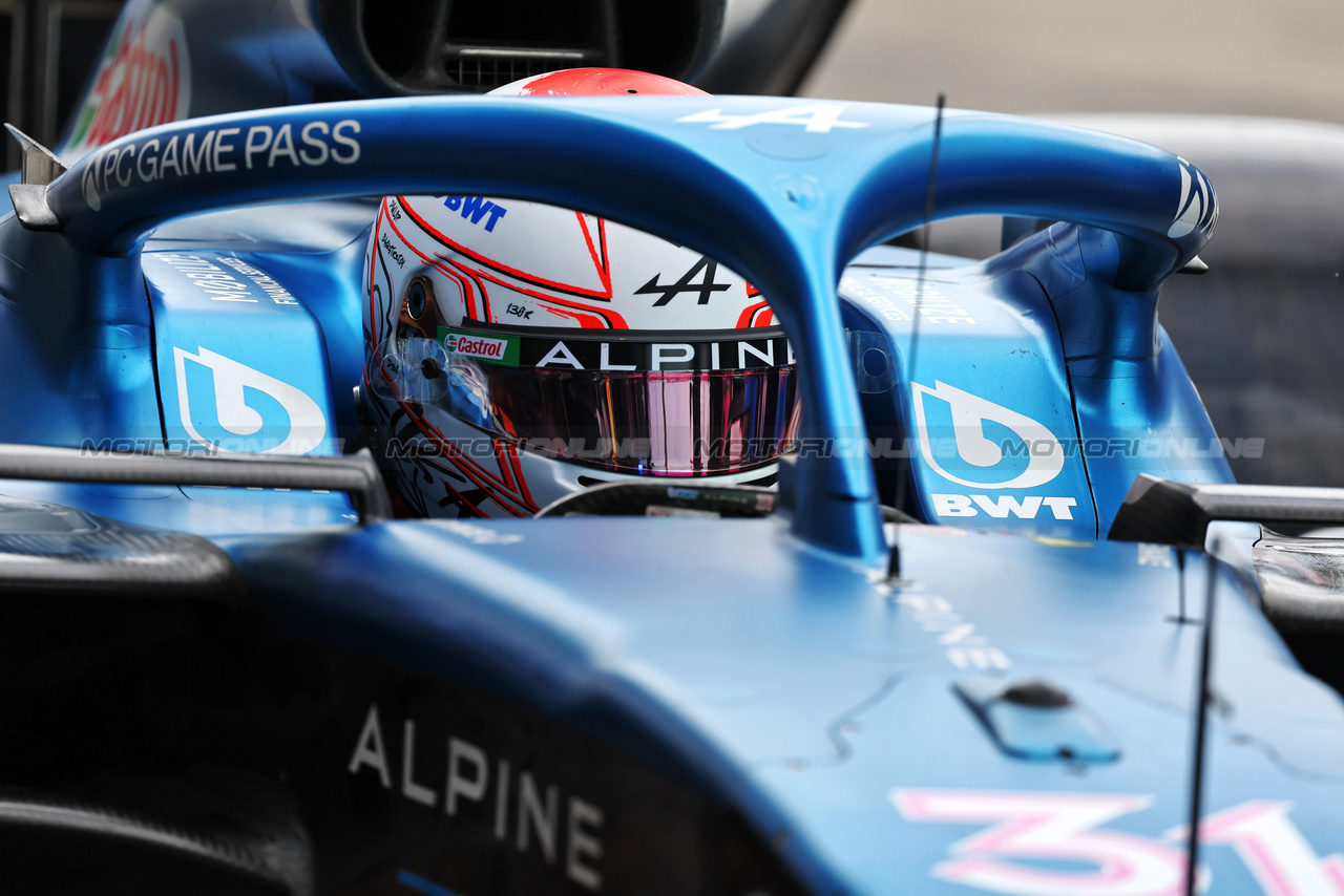 GP GIAPPONE, Esteban Ocon (FRA) Alpine F1 Team A523.

22.09.2023. Formula 1 World Championship, Rd 17, Japanese Grand Prix, Suzuka, Japan, Practice Day.

- www.xpbimages.com, EMail: requests@xpbimages.com © Copyright: Moy / XPB Images