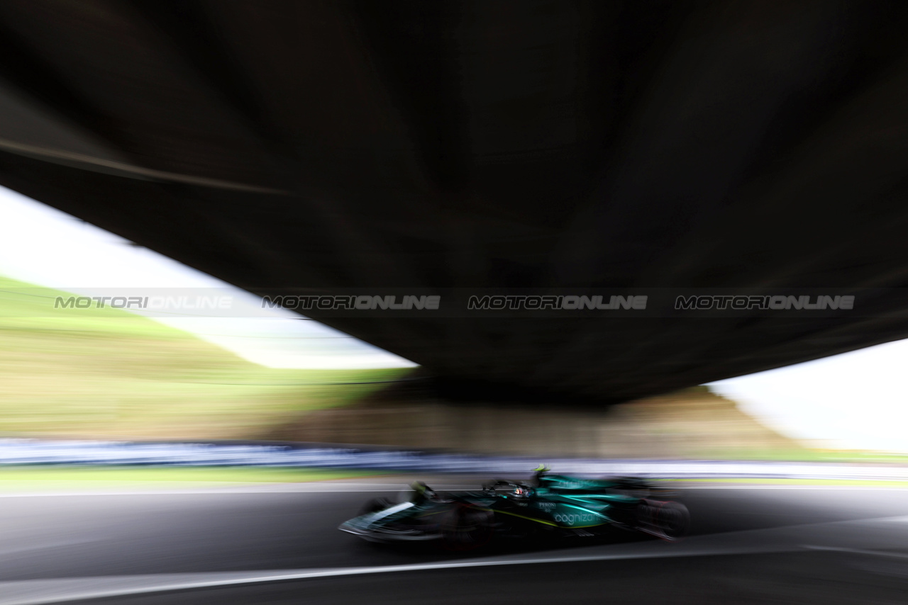 GP GIAPPONE, Fernando Alonso (ESP) Aston Martin F1 Team AMR23.

22.09.2023. Formula 1 World Championship, Rd 17, Japanese Grand Prix, Suzuka, Japan, Practice Day.

 - www.xpbimages.com, EMail: requests@xpbimages.com © Copyright: Coates / XPB Images
