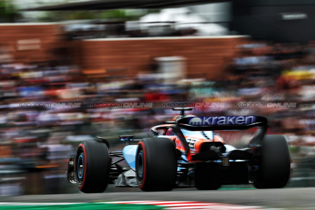 GP GIAPPONE, Alexander Albon (THA) Williams Racing FW45.

Formula 1 World Championship, Rd 17, Japanese Grand Prix, Venerdi' 22nd September 2023. Suzuka, Japan.

22.09.2023. Formula 1 World Championship, Rd 17, Japanese Grand Prix, Suzuka, Japan, Practice Day.

 - www.xpbimages.com, EMail: requests@xpbimages.com © Copyright: Coates / XPB Images