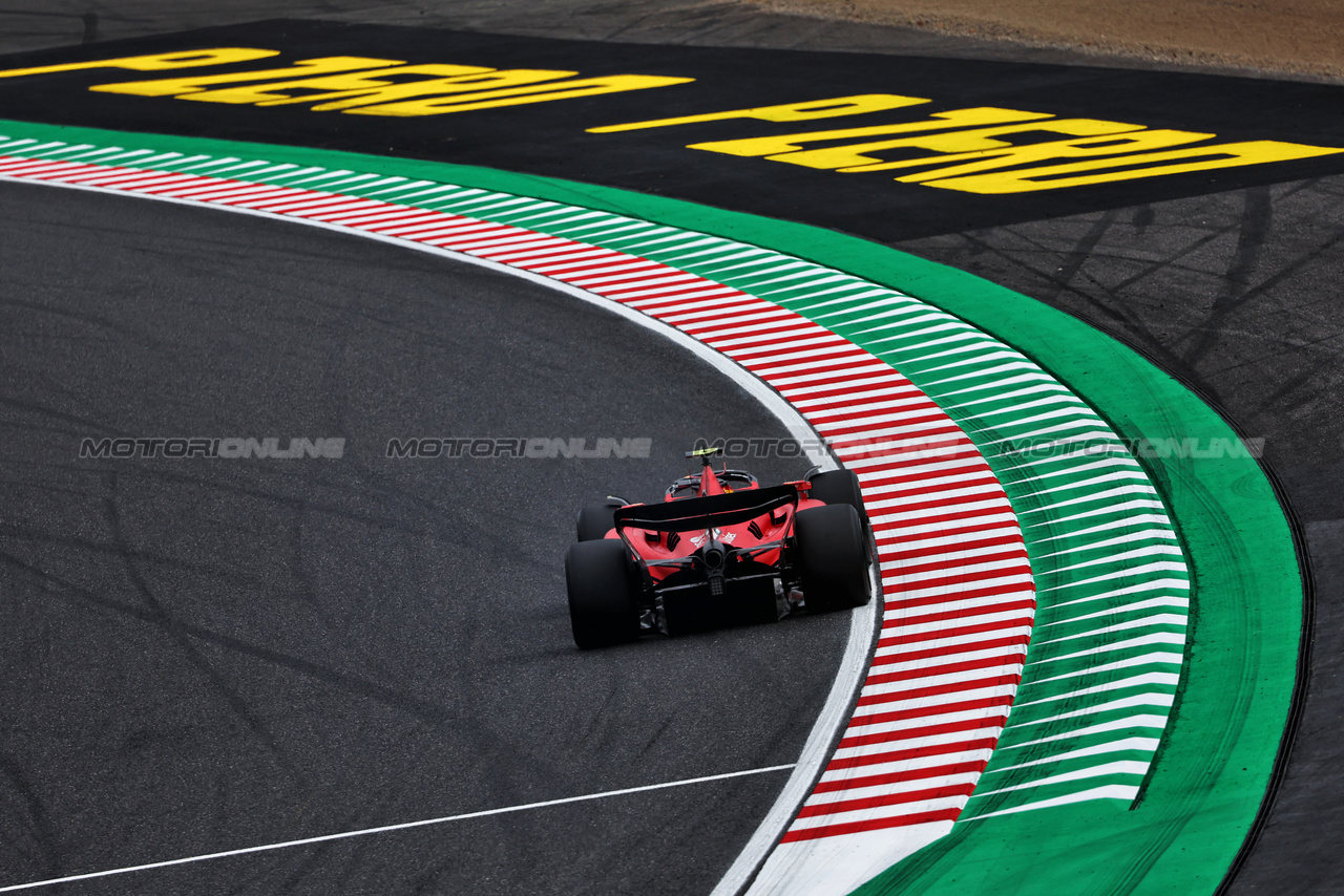 GP GIAPPONE, Carlos Sainz Jr (ESP) Ferrari SF-23.

22.09.2023. Formula 1 World Championship, Rd 17, Japanese Grand Prix, Suzuka, Japan, Practice Day.

- www.xpbimages.com, EMail: requests@xpbimages.com © Copyright: Moy / XPB Images
