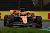 GP GIAPPONE, Oscar Piastri (AUS) McLaren MCL60.
22.09.2023. Formula 1 World Championship, Rd 17, Japanese Grand Prix, Suzuka, Japan, Practice Day.
 - www.xpbimages.com, EMail: requests@xpbimages.com © Copyright: Coates / XPB Images