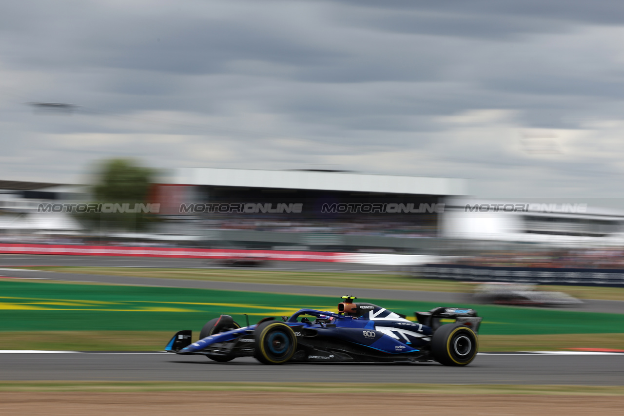 GP GRAN BRETAGNA, Logan Sargeant (USA) Williams Racing FW45.

09.07.2023. Formula 1 World Championship, Rd 11, British Grand Prix, Silverstone, England, Gara Day.

- www.xpbimages.com, EMail: requests@xpbimages.com © Copyright: Bearne / XPB Images