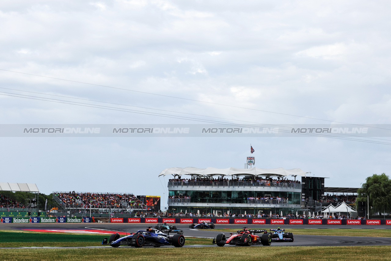 GP GRAN BRETAGNA, Alexander Albon (THA) Williams Racing FW45.

09.07.2023. Formula 1 World Championship, Rd 11, British Grand Prix, Silverstone, England, Gara Day.

- www.xpbimages.com, EMail: requests@xpbimages.com © Copyright: Bearne / XPB Images