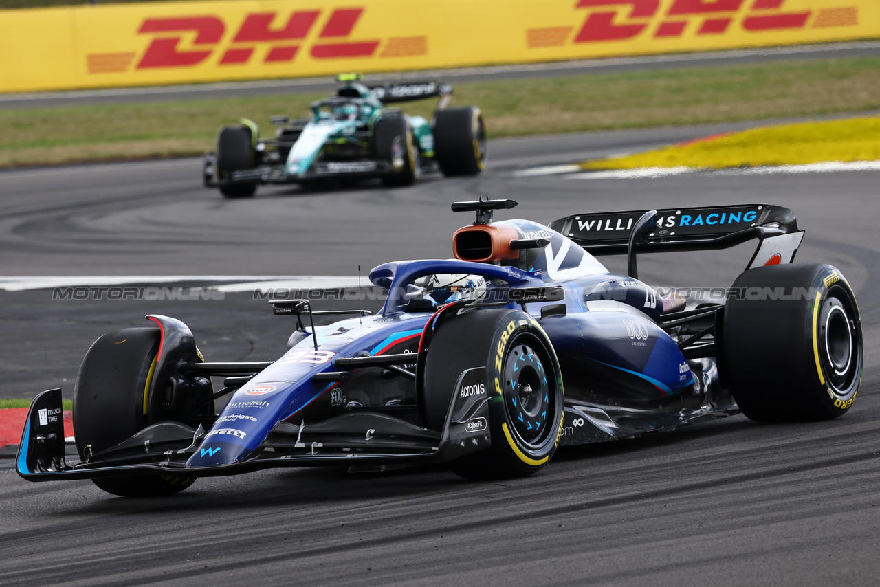 GP GRAN BRETAGNA, Alexander Albon (THA) Williams Racing FW45.

09.07.2023. Formula 1 World Championship, Rd 11, British Grand Prix, Silverstone, England, Gara Day.

- www.xpbimages.com, EMail: requests@xpbimages.com © Copyright: Charniaux / XPB Images